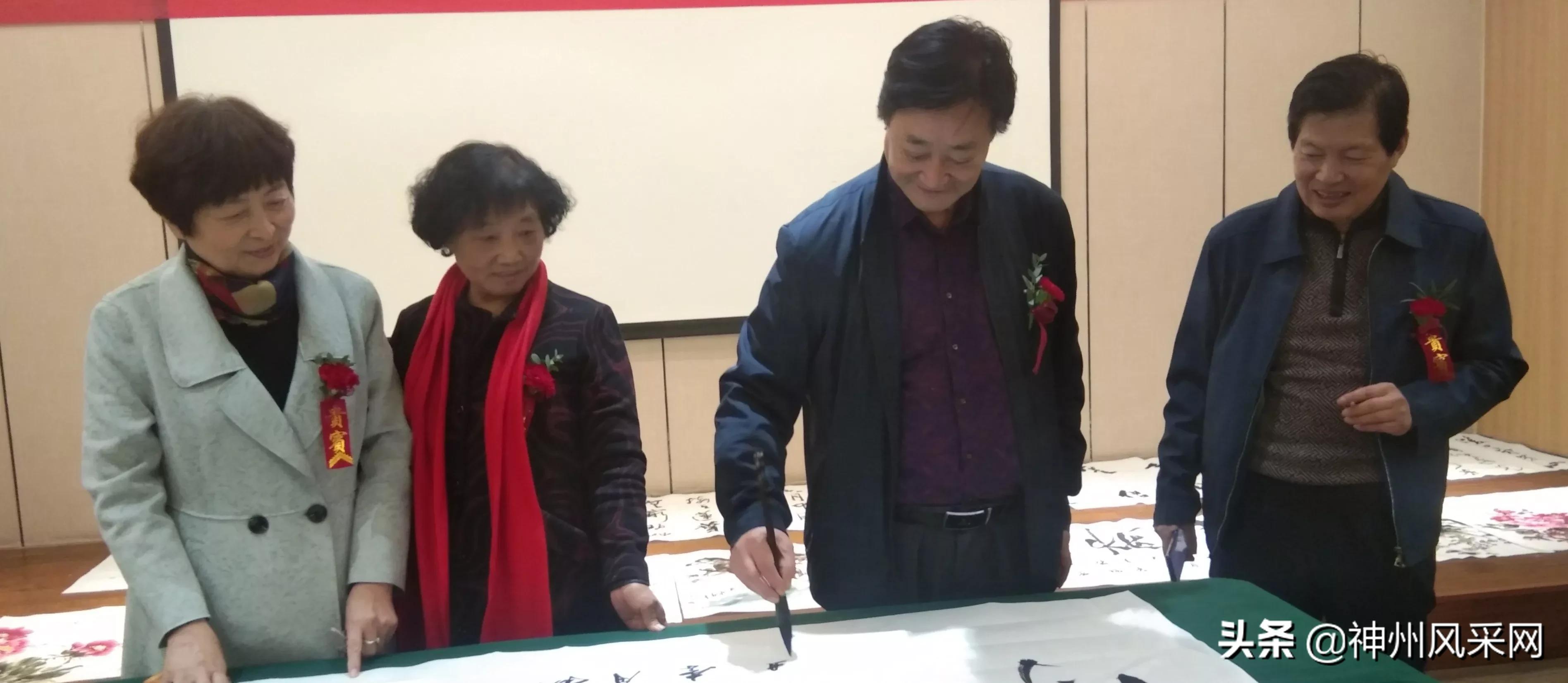 【神州头条】祁雷书画工作室一周年庆典座谈会在咸阳长安酒店举行