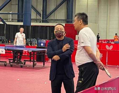 国乒热身赛樊振东孙颖莎,刘国梁对孙颖莎樊振东对比