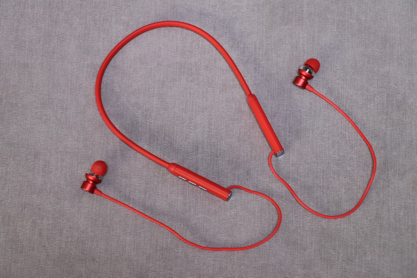 脉歌tx90蓝牙耳机拆解,脉歌te60