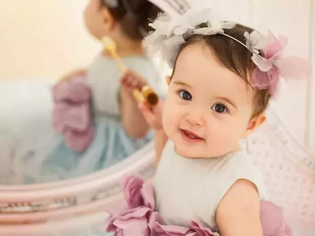 如何判断宝宝是否有一双大眼睛,宝宝如何长一副大眼睛