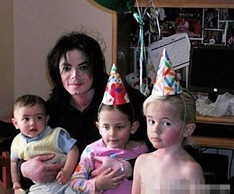 迈克尔杰克逊三个孩子现状,迈克尔杰克逊三个孩子近况