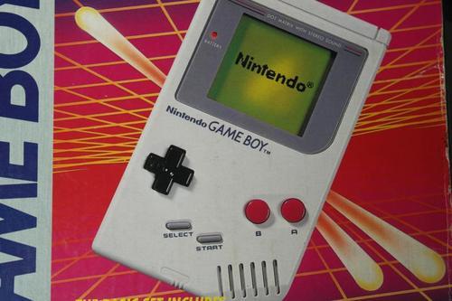 《宝可梦》，划时代的掌机RPG游戏，承载着玩家满满的回忆