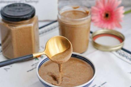 芝麻酱哪个牌子正宗又好吃,什么牌子芝麻酱最好最纯正