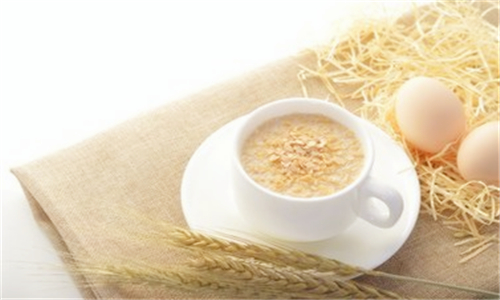 吃什么才能不长痘？这些实用饮食建议，你值得拥有