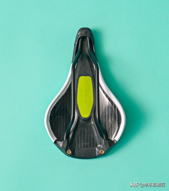 闪电mimic坐垫和3d坐垫选哪个,闪电powermimic女性坐垫