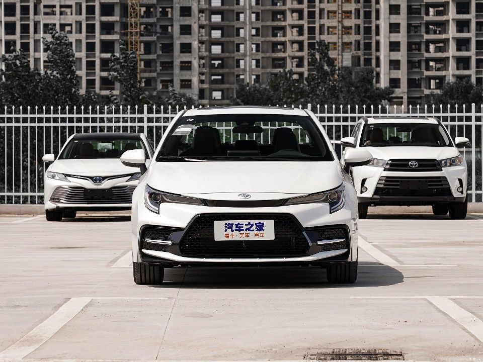 轩逸vs雷凌,轩逸vs双擎雷凌