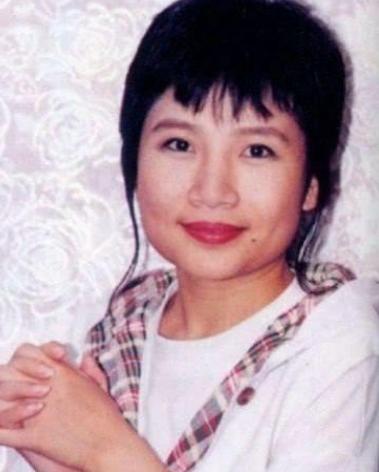 李娜为什么会被遁入空门,李娜是因为谁失恋而出家的