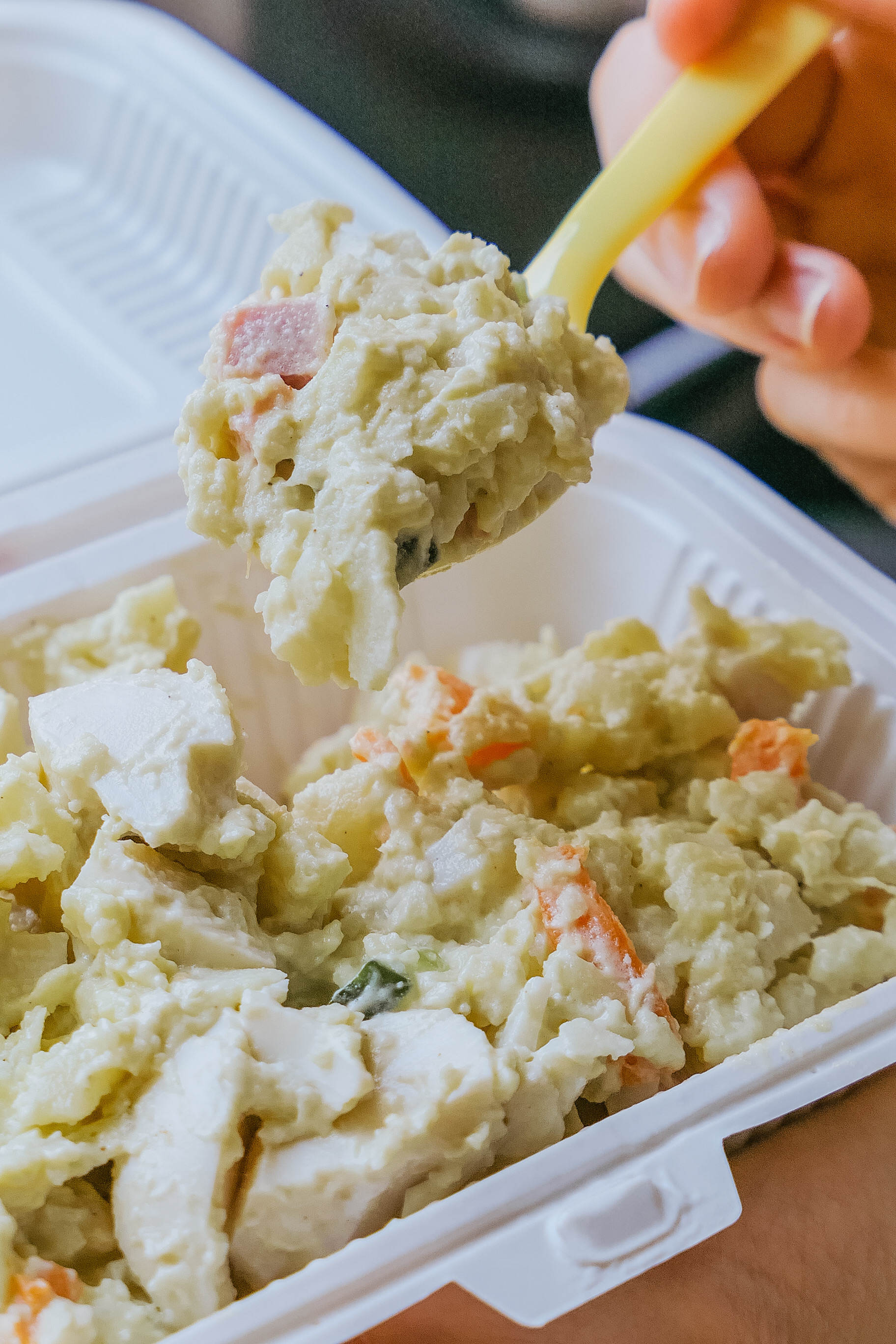 在天津，百十年来西餐一直和煎饼果子si“盟兄弟”？