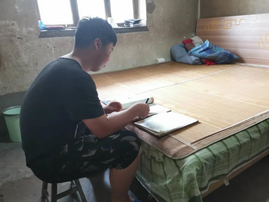 高考不是唯一的出路视频素材,高考不是唯一的出路