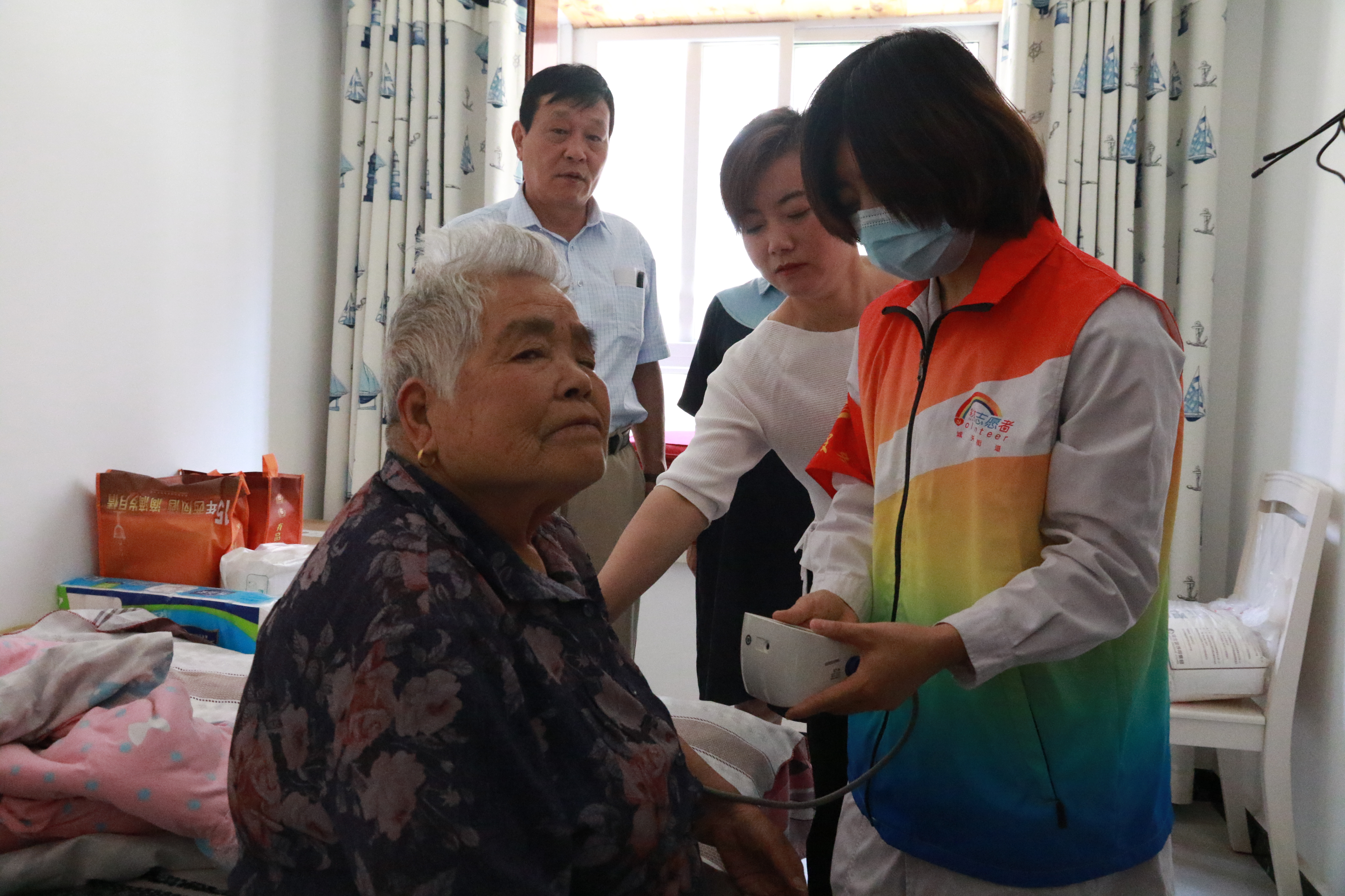 微光汇聚社区志愿队,微光汇聚志愿服务