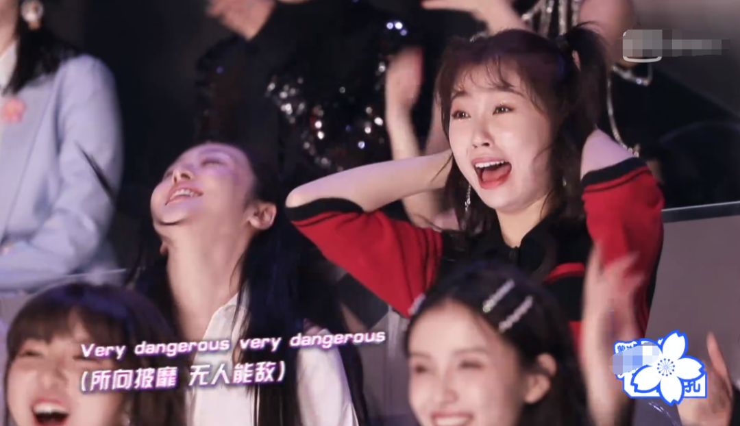 青你2选手如何吸引蔡徐坤,青你2lisa出场视频