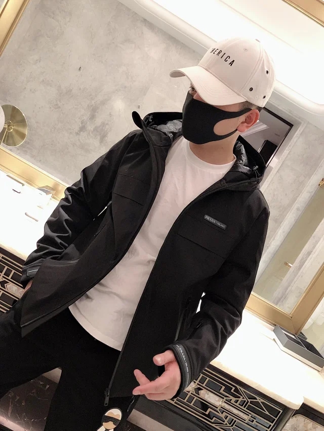 普拉达保暖服装,换季优惠大酬宾