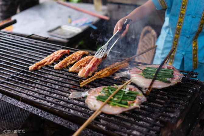 傣族园都有什么玩的,傣族古镇孔雀宴