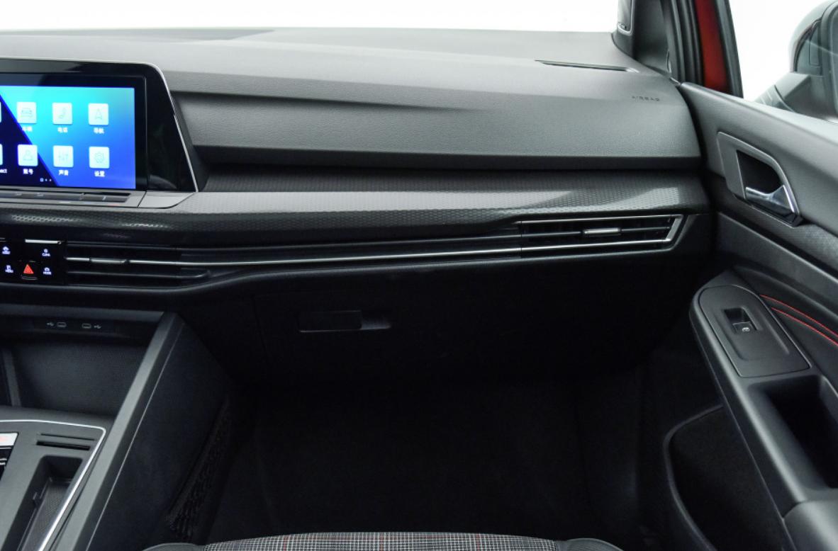 小钢炮全新高尔夫gti,全新一代高尔夫gti小钢炮