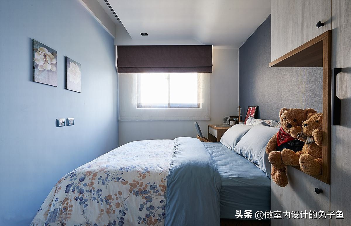 卧室衣柜和床正确摆放方法,卧室里的衣柜和床正确摆放位置