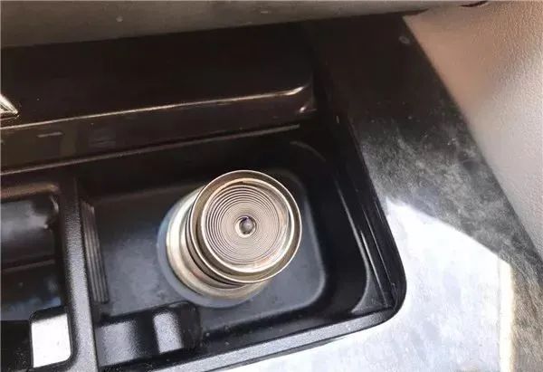 有哪些性能出众的豪车推荐,好车推荐10万雷克萨斯