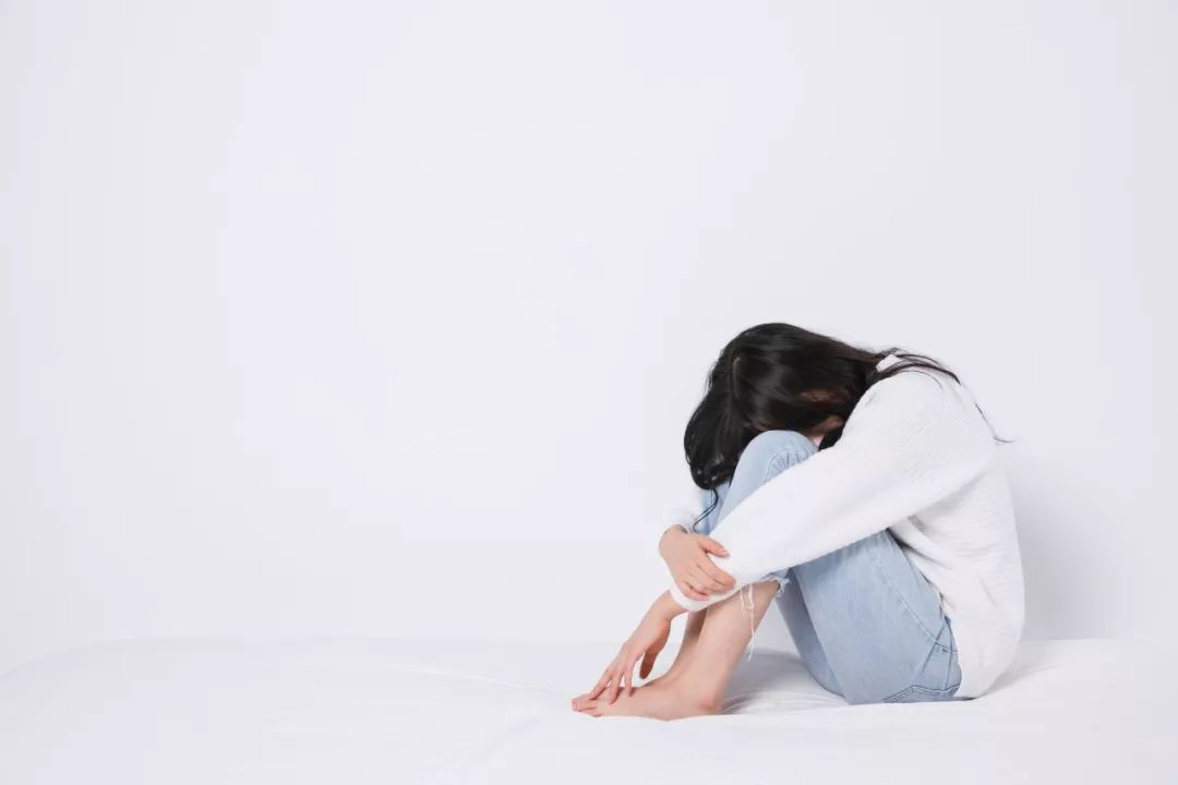 9岁女孩子裤子有尿味,妈妈发现女儿裤子有血迹后续