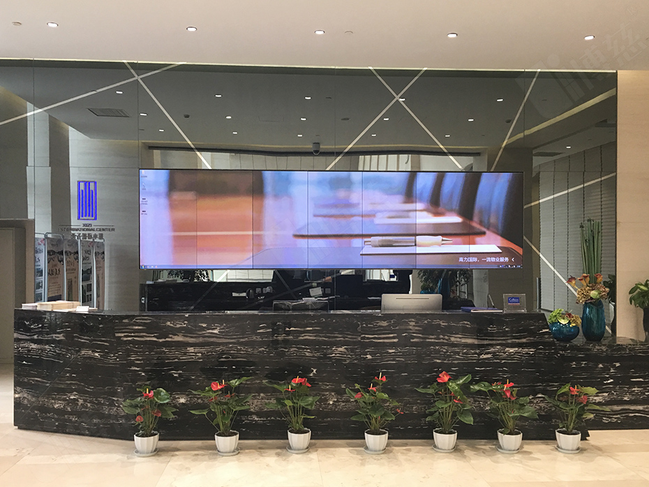 博川一套展示系统入驻四川自贡信息科技有限公司