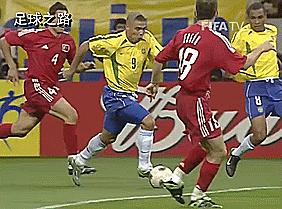 经典足球过人射门动作,学会这五招巴西足球过人