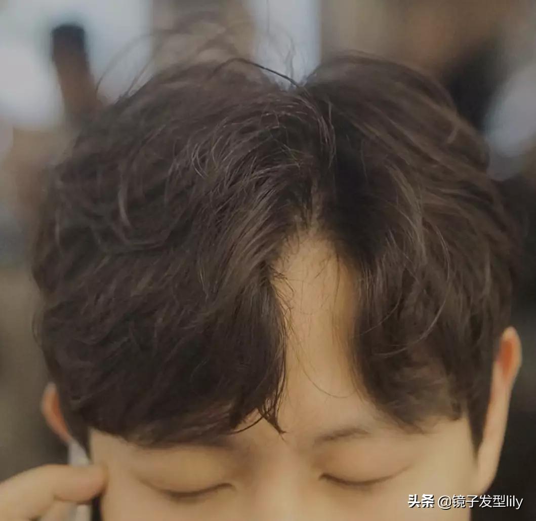 男士烫发图片纹理烫2020,今年发型最流行的男士烫发