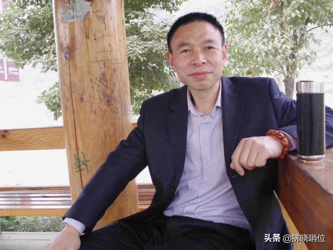 拂晓文学作品的图片,拂晓文艺