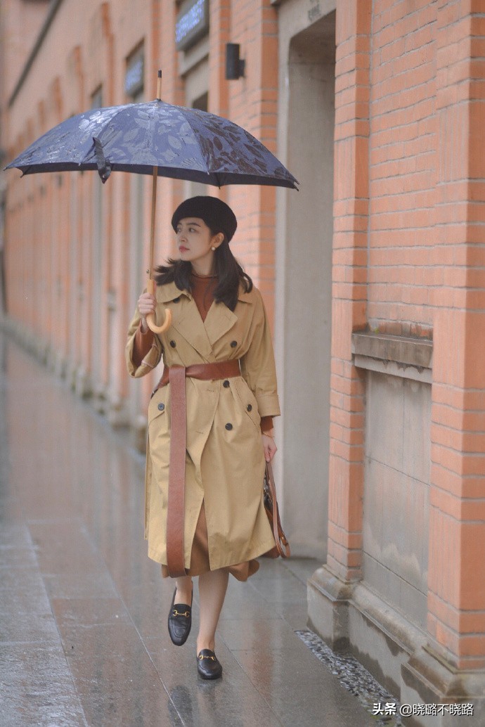 风衣包臀裙穿搭秋冬,风衣穿搭半身裙秋冬款