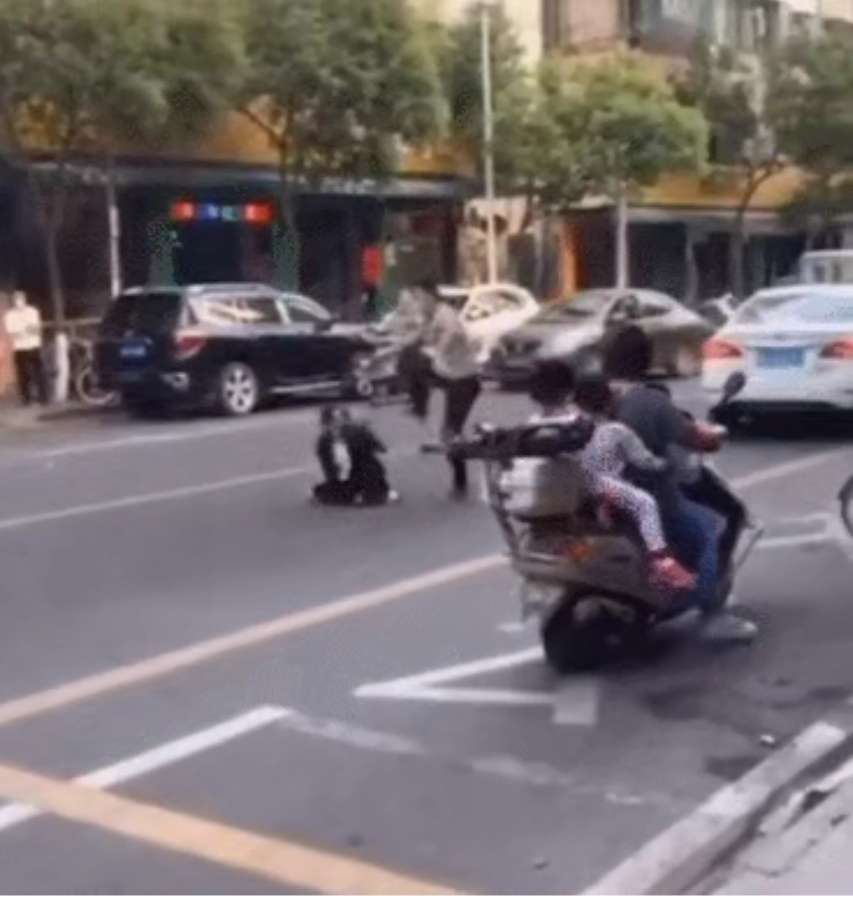 她是最美琼瑶女郎嫁百亿富商,44岁琼瑶女郎离婚