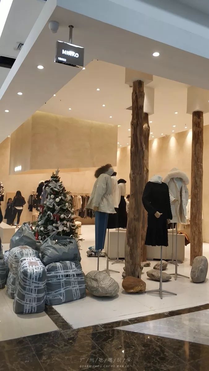 韩国东大门服装批发甜美风格专卖,韩国东大门服装在哪里买