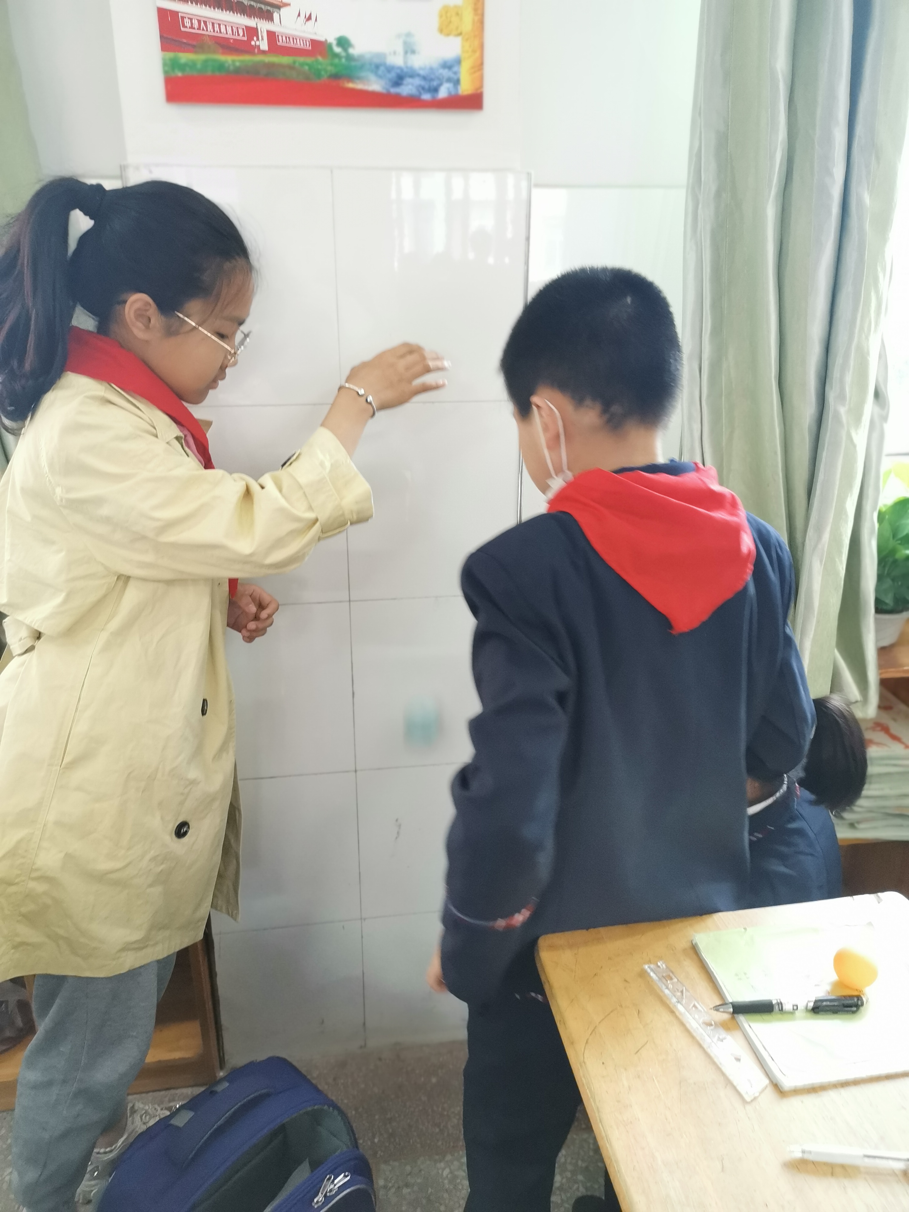 球的反弹高度为什么不一样,破坏球还能反弹吗