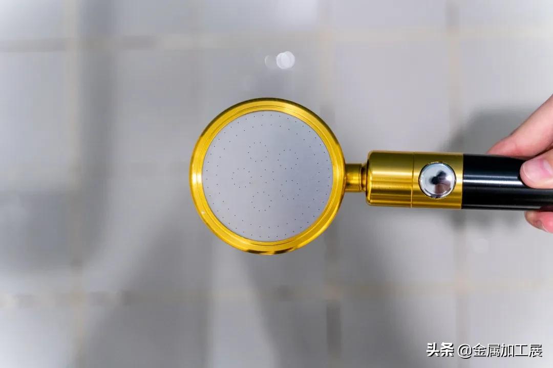 太空铝一键止水增压花洒,自动除垢花洒恒温增压花洒推荐