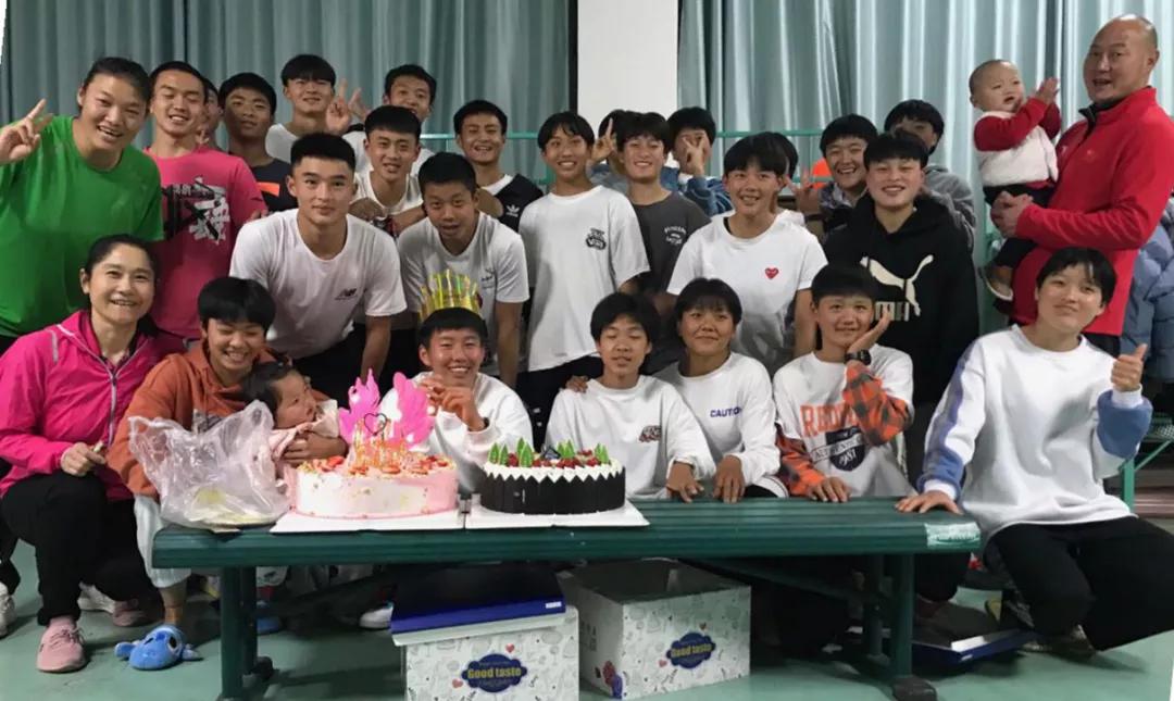 玉溪女健身教练,玉溪体育运动学校女子篮球队教练