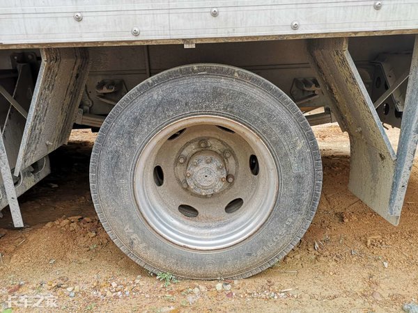 大运e3新能源车7座轿车,大运e3新能源车哪家价格实惠