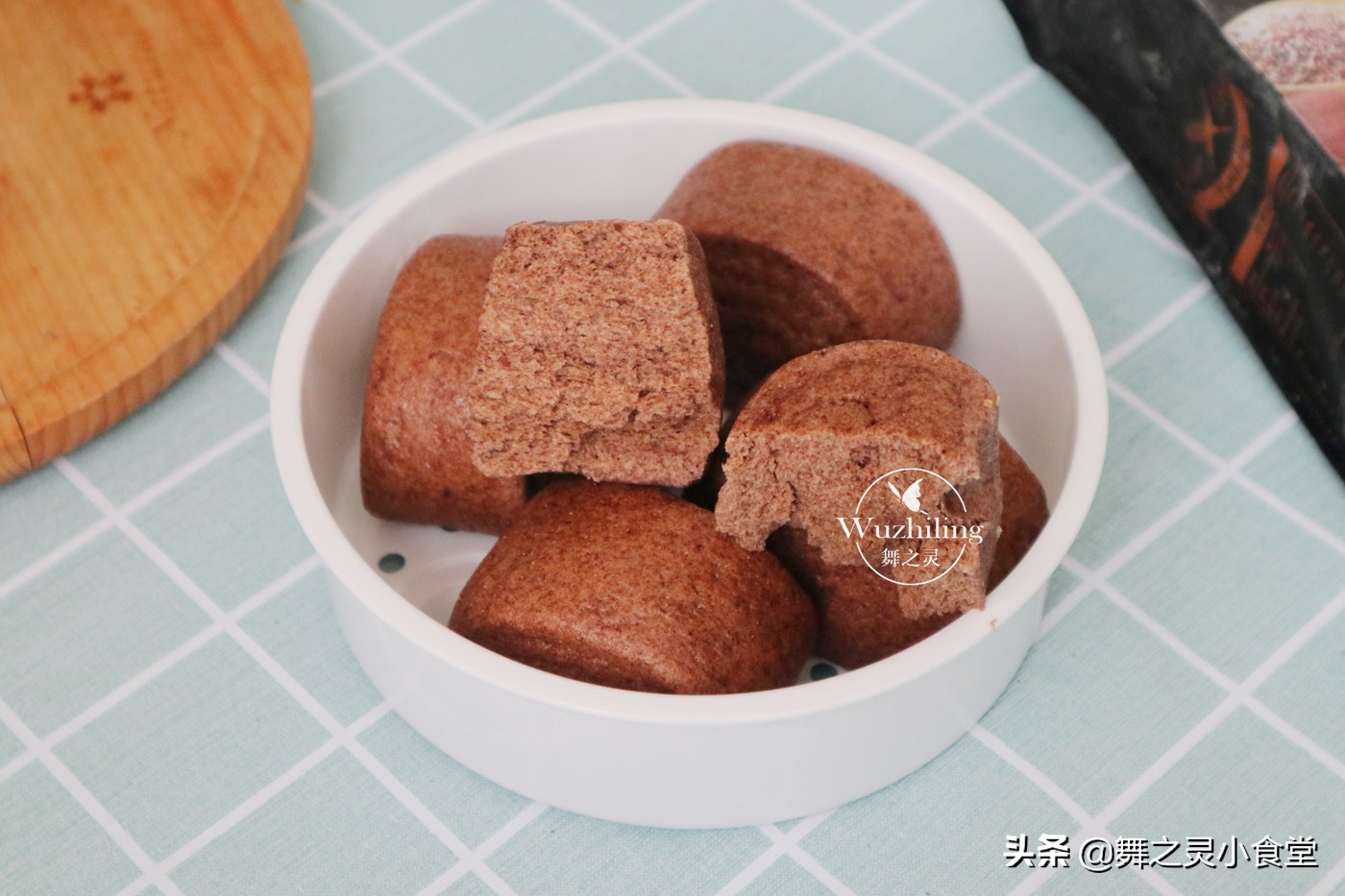 馒头最下一层老是蒸成死面,馒头总是蒸死什么原因