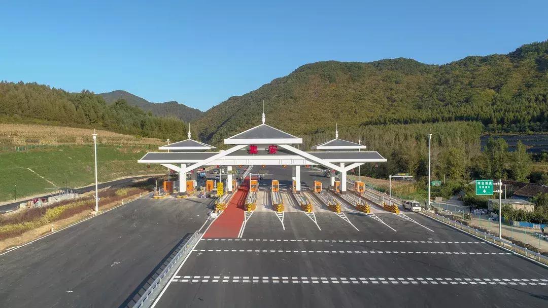 集通高速今天通吗,最新通车的高速公路