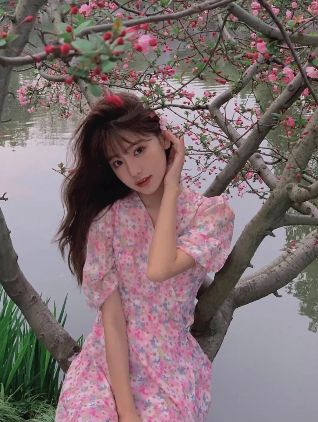 今年必入手的小裙子,比bm便宜的店铺