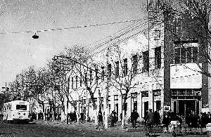 亦悲亦喜咋读,亦悲亦喜是什么歌