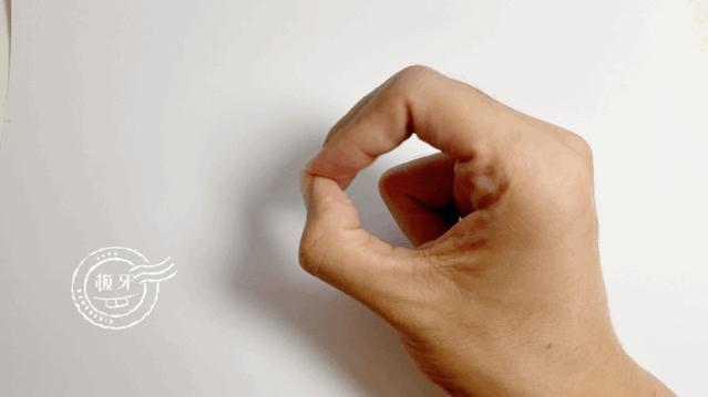 孩子握笔姿势不对写字不好怎么办,一年级学生握笔姿势不对怎么纠正