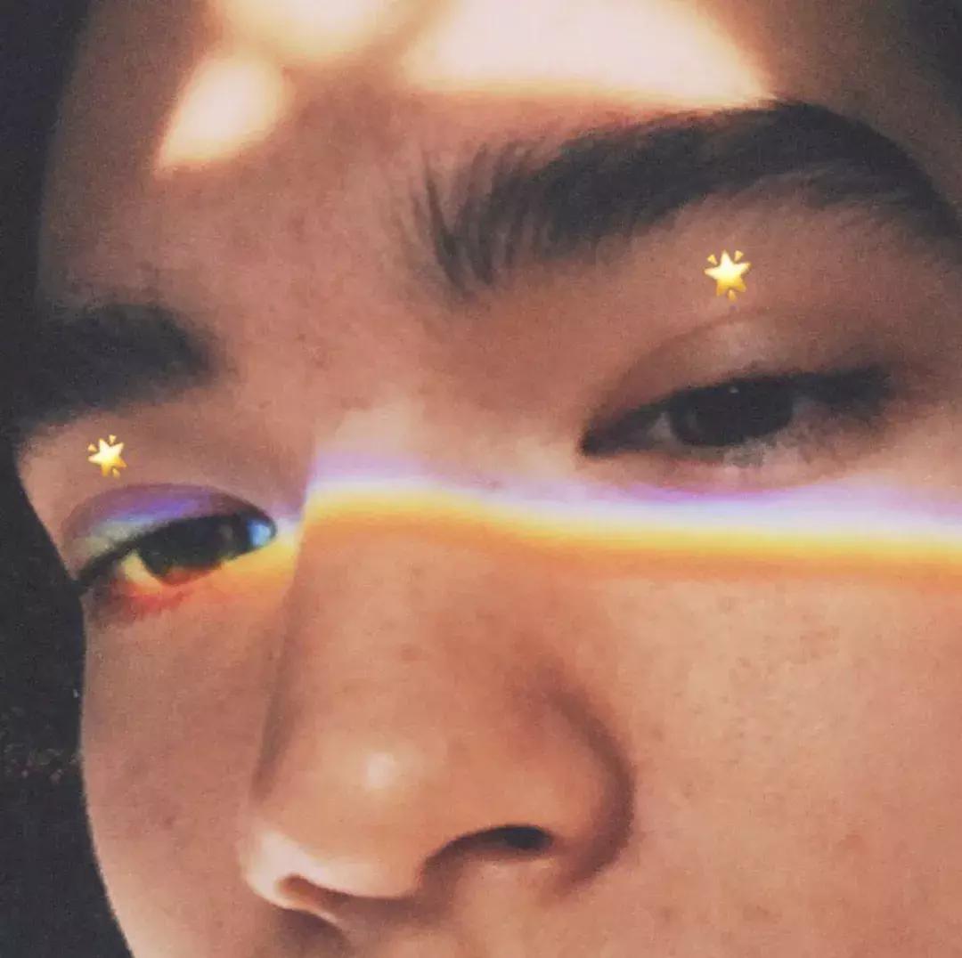 火爆全宇宙的“泫雅风”背后有着怎样的文化元素？转发送眼影盘