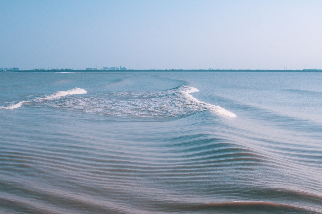 不仅仅是皮革，海清潮静——海宁