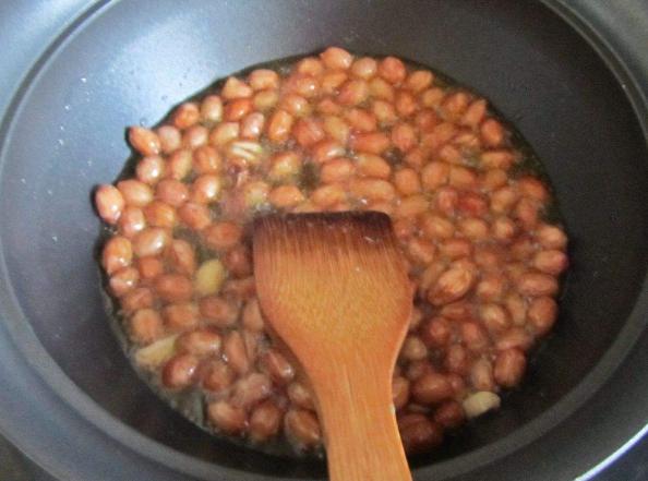 炸花生米炸了为什么不脆,炸花生米放凉了还不脆