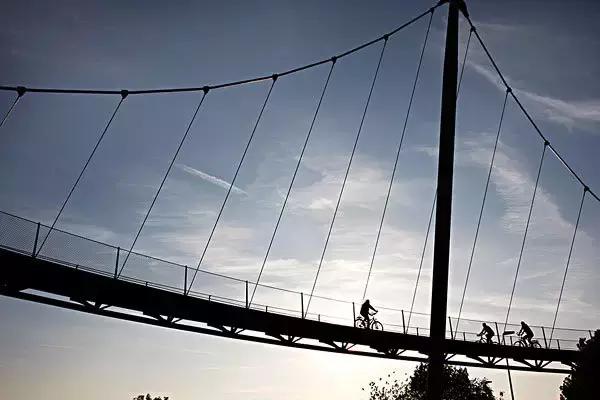 多种骑行模式广告语,骑行标语大全霸气简短