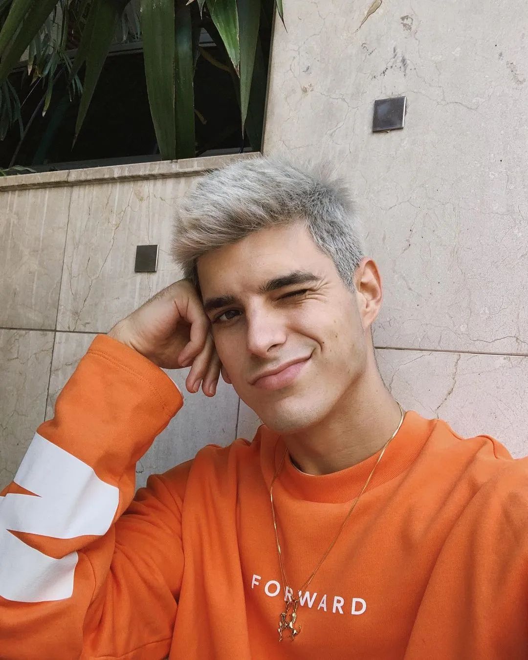 西班牙高颜值男模27岁,西班牙男身高