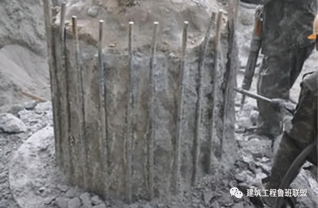 电梯井处灌注桩如何破除桩头,灌注桩桩头处理