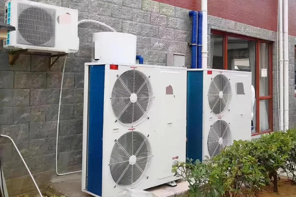 空气能热泵和燃煤取暖哪个好,空气能采暖比水源热泵有哪些优点