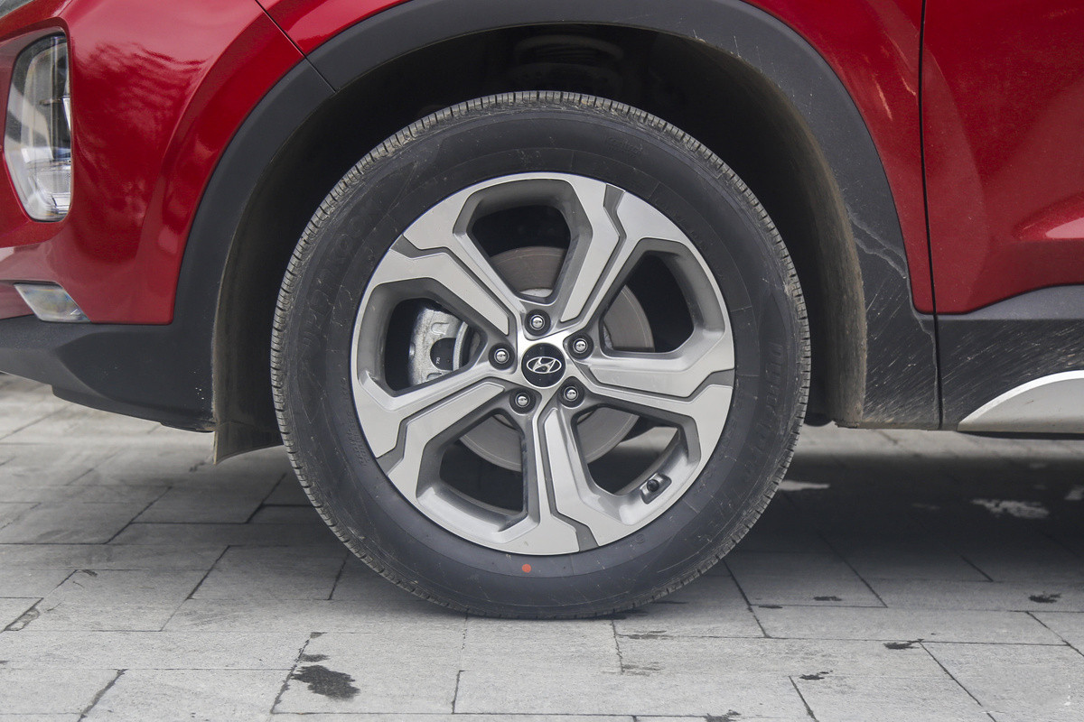 六座或七座韩系有什么好车,韩系车最皮实耐用的车