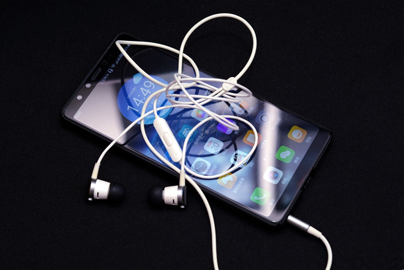 换耳塞式蓝牙耳机,日常用的耳塞式蓝牙耳机