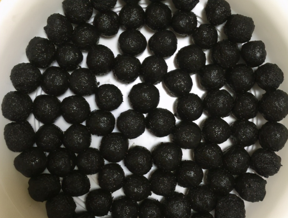 家庭黑芝麻丸的做法,九蒸九晒黑芝麻丸冬天能做吗