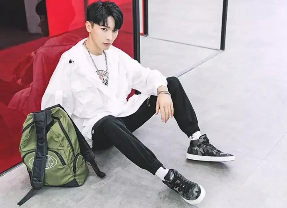 森马新款百搭休闲鞋,潮流休闲鞋森马