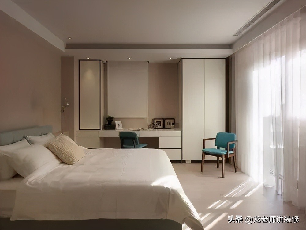 颗粒板和实木生态板哪个做柜子好,颗粒板柜体好还是实木好