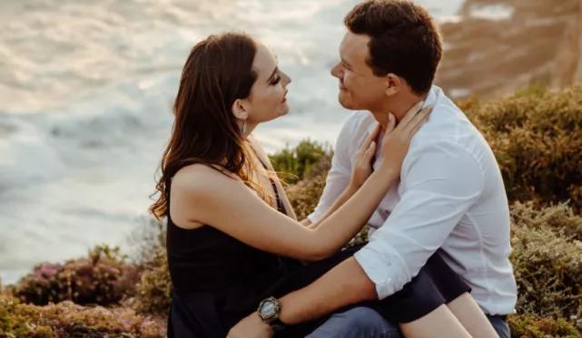 让男人爱得疯狂的女人都有套路,让男人爱得疯狂的女人都是有套路